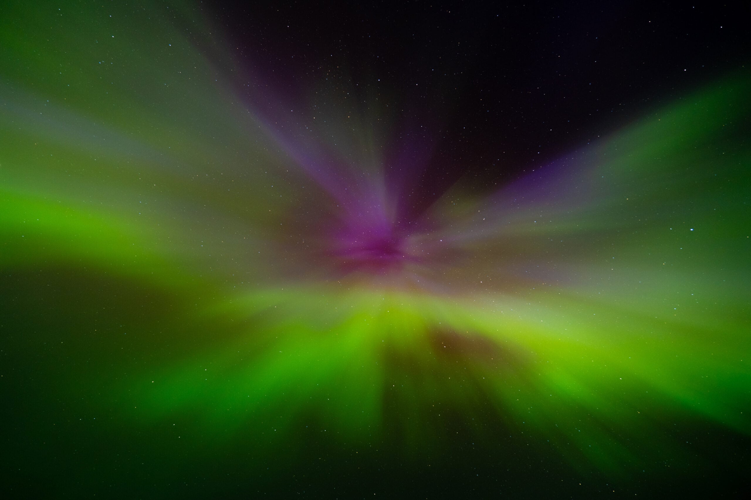 aurora chase small group max 8 person in lapland